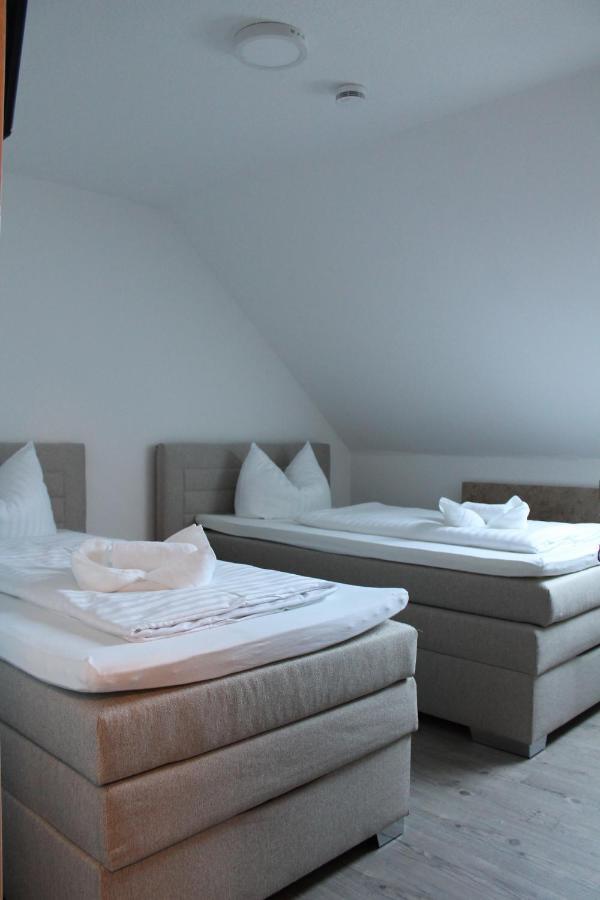 Gastehaus Hubertushof - 24H Check-In Ξενοδοχείο Hausen  Εξωτερικό φωτογραφία